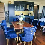 Piotrowski Apart-hotel *