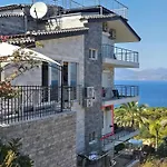Piotrowski Apart-hotel *