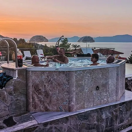 Piotrowski Apart-hotel Theologos (Phthiotis)