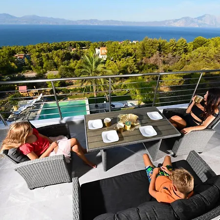 Piotrowski Apart-hotel Theologos (Phthiotis)