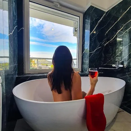 Piotrowski Apart-hotel *