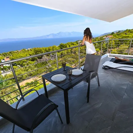 Apart-hotel Piotrowski Theologos (Phthiotis)